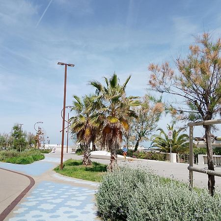 La Casa Al Mare Apartment Rimini Exterior photo