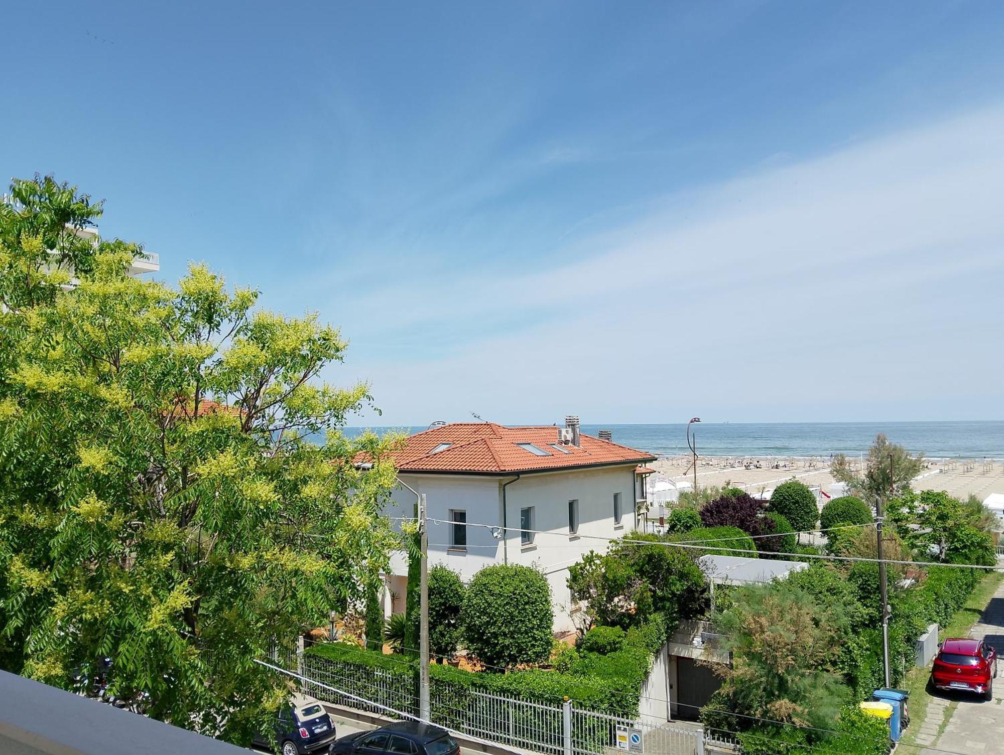 La Casa Al Mare Apartment Rimini Exterior photo